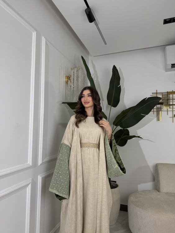 Long Sleeve Dress With Abaya جلابية ماسة ()