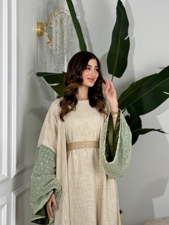 Long Sleeve Dress With Abaya جلابية ماسة ()