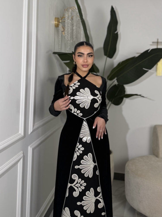 Black velvet  Sexy embroidered halter neck dress جلابية جذابة