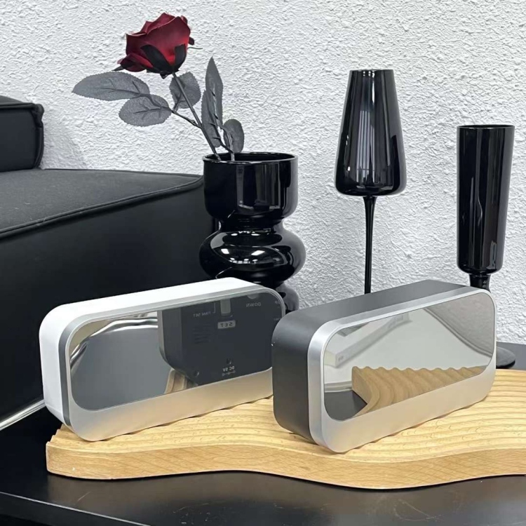 ساعة منبه 