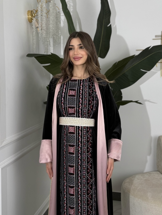 Luxury Velvet Bisht & Dress Set  embroidered فيروز