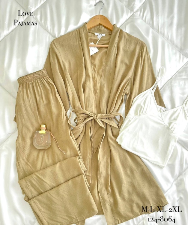 بيجامه 3 قطع 