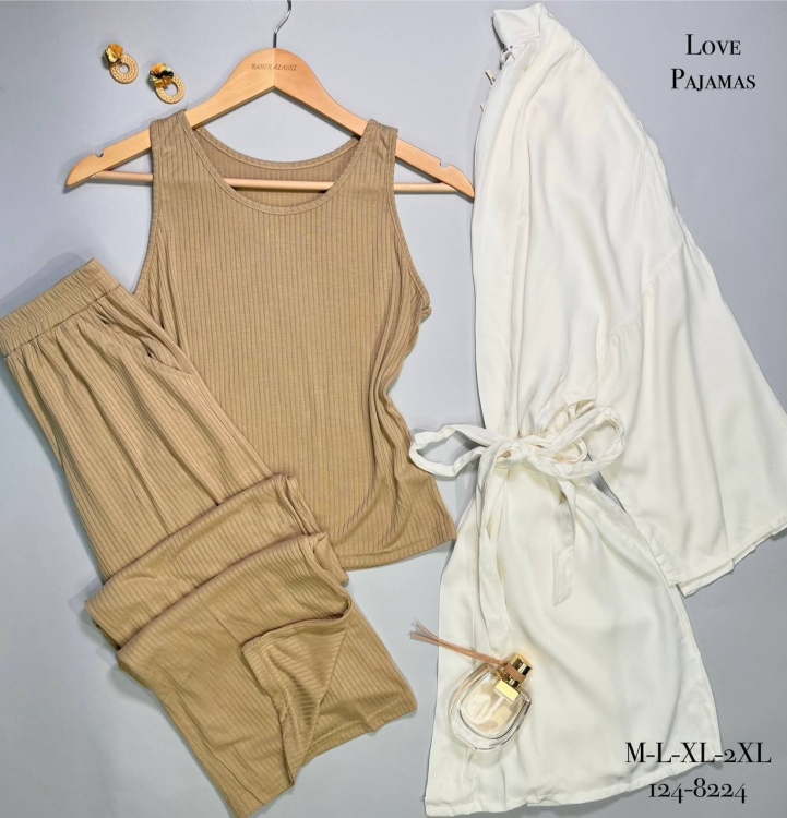 بيجامه 3 قطع 124-8224