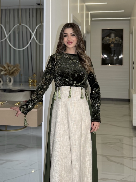 Heavy linen dress paired with a shirred velvet top جلابية وفستان الاميرة  (زيتي)