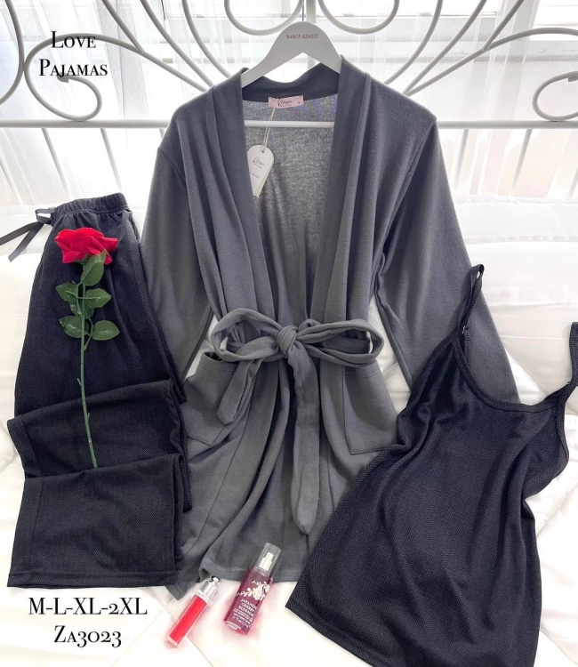 بيجامه 3 قطع 3023