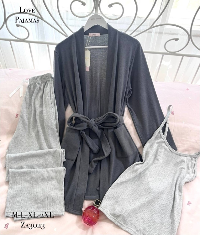 بيجامه 3 قطع 3023