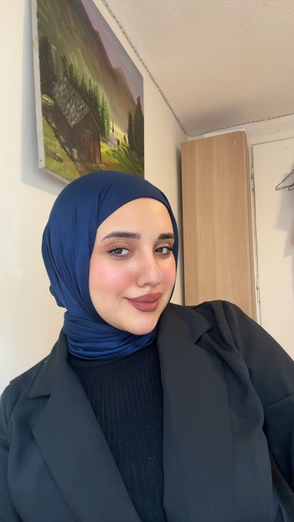 حجاب قطن مثلث كحلي 