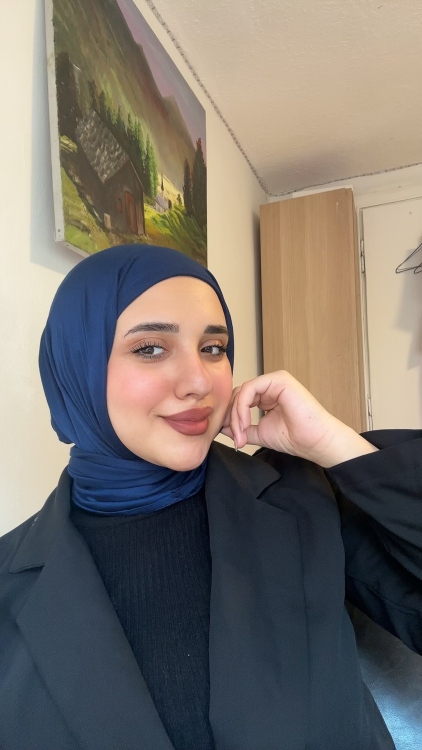 حجاب قطن مثلث كحلي 