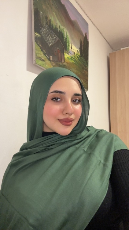 مودال كلاسيك زيتي فاتح 