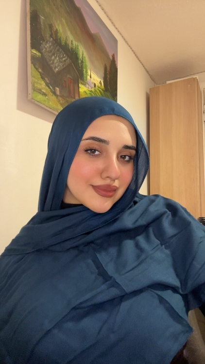 مودال كلاسيك ازرق بترولي غامق 