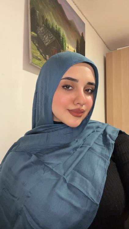 مودال كلاسيك ازرق بترولي فاتح 