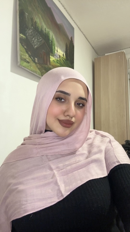 مودال كلاسيك روز 