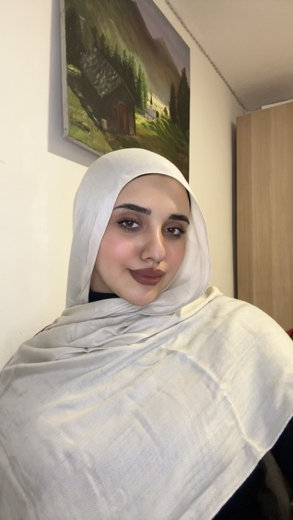 مودال كلاسيك بيج فاتح 