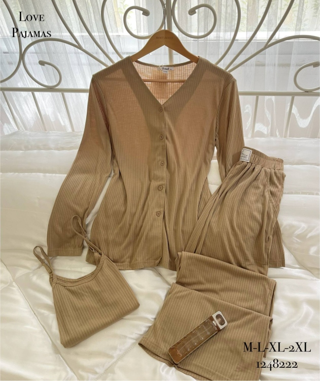 بيجامه 3 قطع 8222