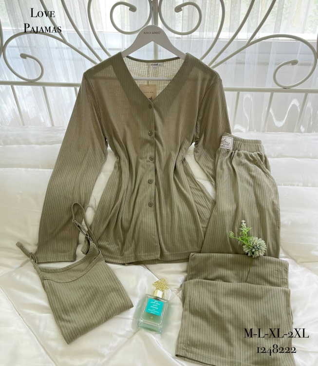 بيجامه 3 قطع 8222