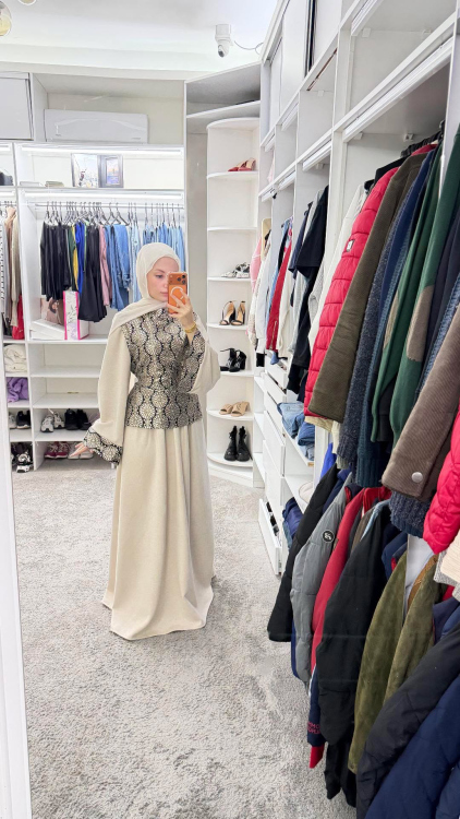 فستان ليالي 