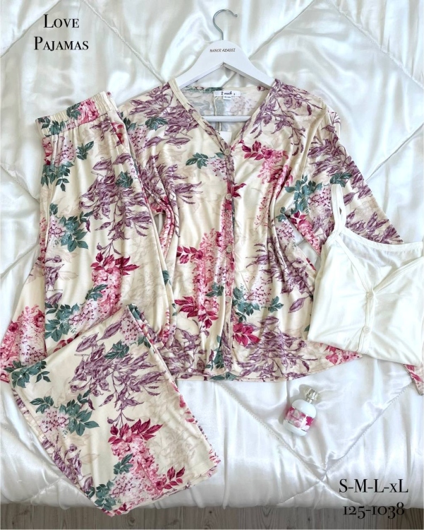 بيجامه 3 قطع 