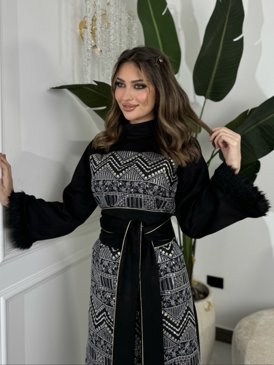 Jalabiya Dress With Fur Collar (نقشة2)جلابية الكشخه 