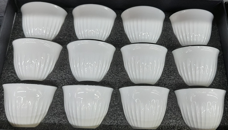 فتاجين قهوة سادة /12 قطعة