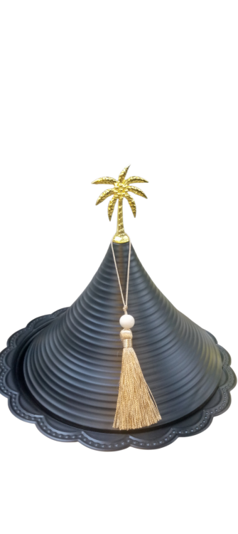 مضيفة معدن حجم وسط 