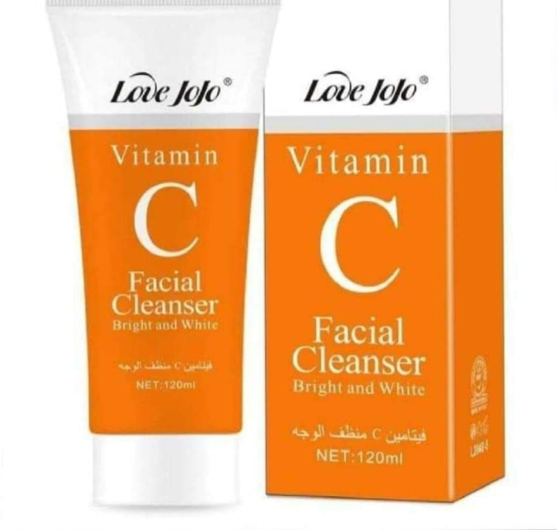 فيتامين C منظف الوجه Love Jojo