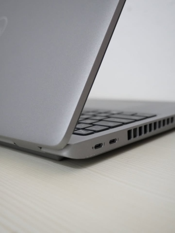 DELL PRECISION 3571 I9 12TH - 16GB RAM -512GB SSD - 4GB NVIDIA T600- 15.6"-  REFURBISHING - 6 MONTH WARRANTY