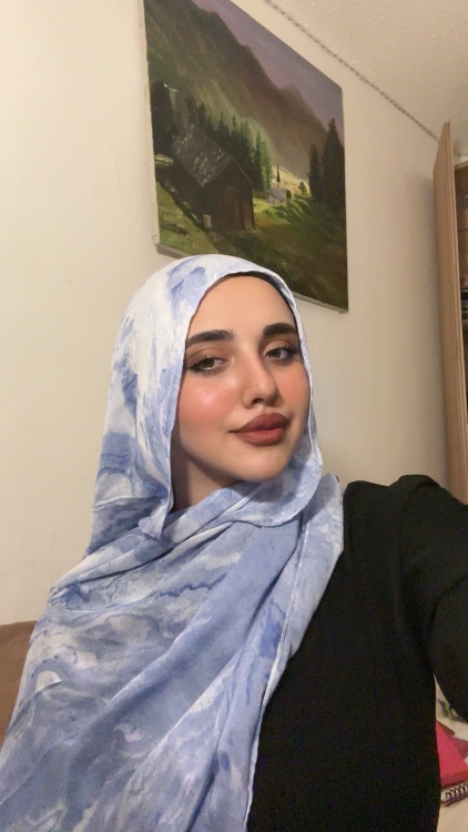 مودال معرق بيبي بلو وابيض 