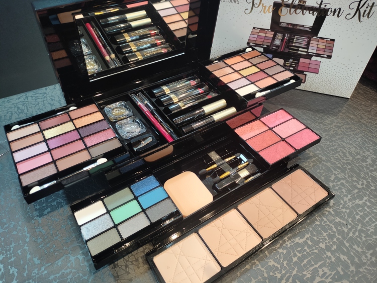 طقم مكياج Missyoung makeup kit 