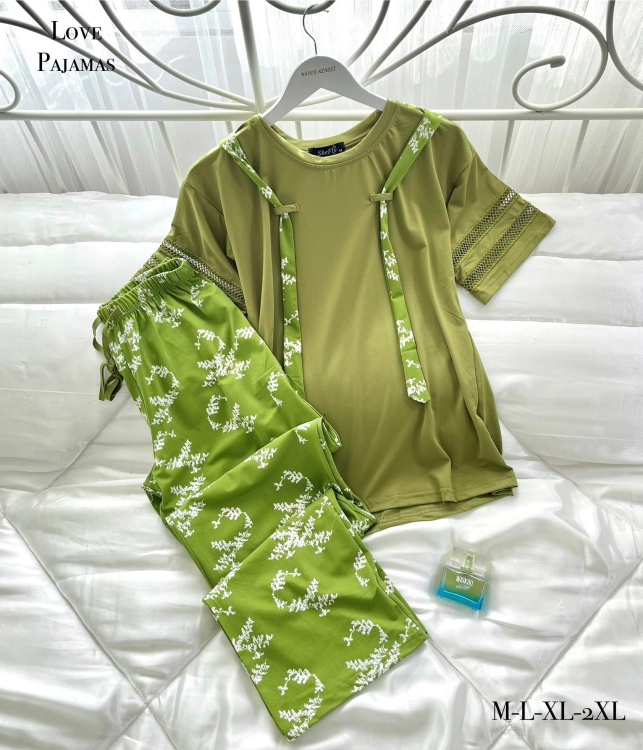 بيجامه قطعتين 108