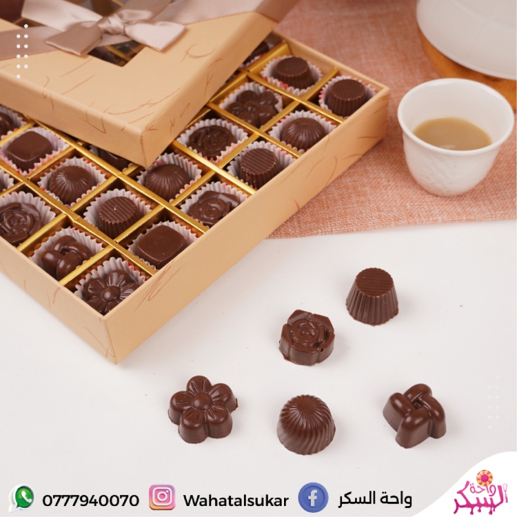 علب شوكلاته فاخره سعة 36 قطعه