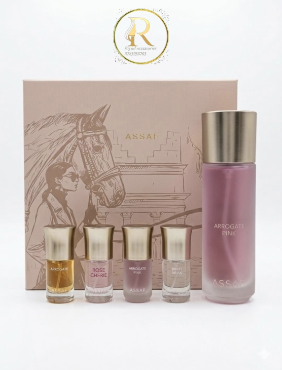 مجموعة عطور "Arrogate Pink" من ماركة عساف. 