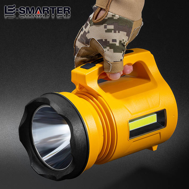 كشاف حجم كبير متنقل مع مخرج شحن USB 