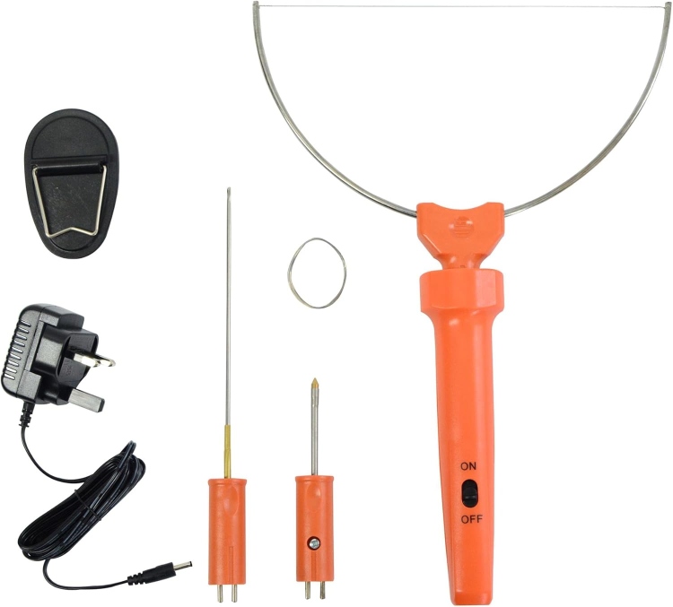 جهاز قص الفلين والفوم والإسفنج 