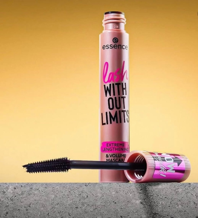 مسكارة ESSENCE LASH WITH OUT LIMITS 