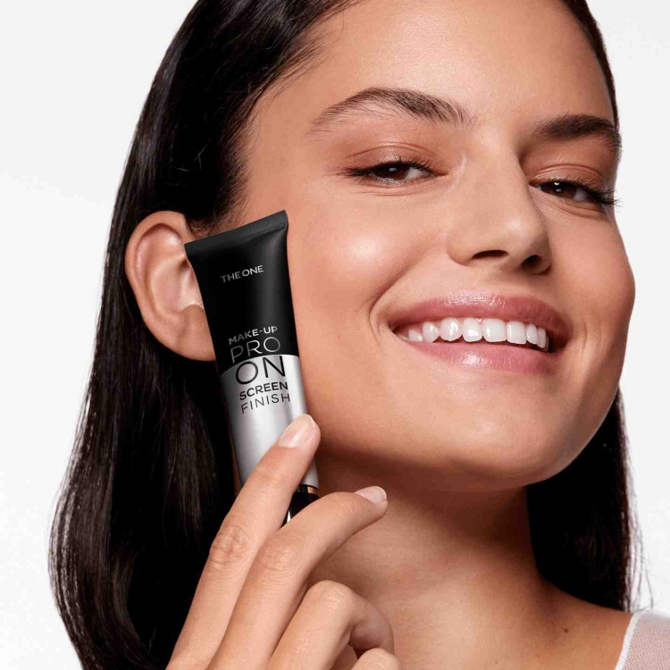 44547-- 30 ml THE ONE Make-Up Pro On Screen Finish Primer