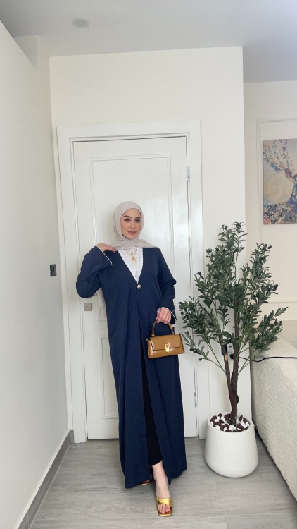 بشت قبه دانتيل