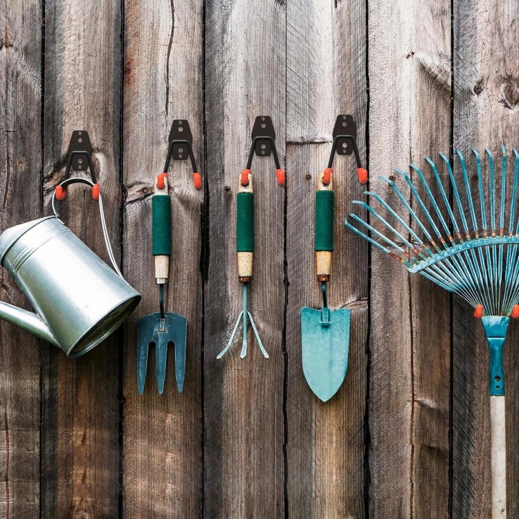 علاقة عدة معدنية كبيرة