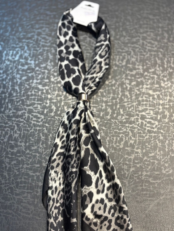 سكارف تايجر Scarf