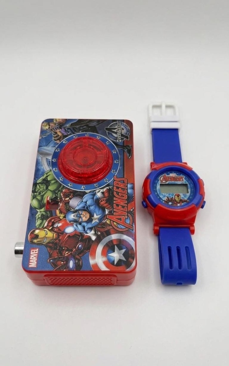 لعبة كاميرا مع ساعة 