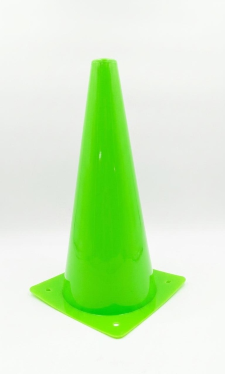 مخاريط تدريب رياضي