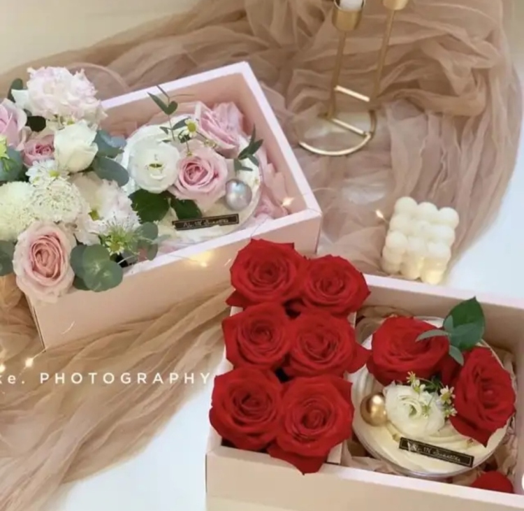 علب شفاف 24×16 لون اصفر 