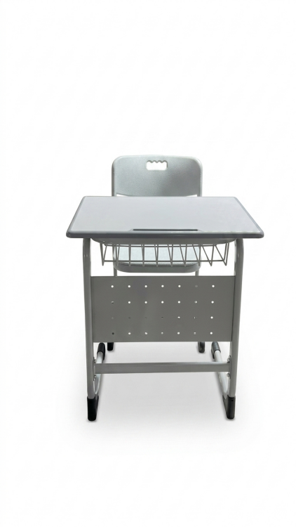 طاوله وكرسي مقاس (  الطاولة 70 *61 الكرسي 75*37 )