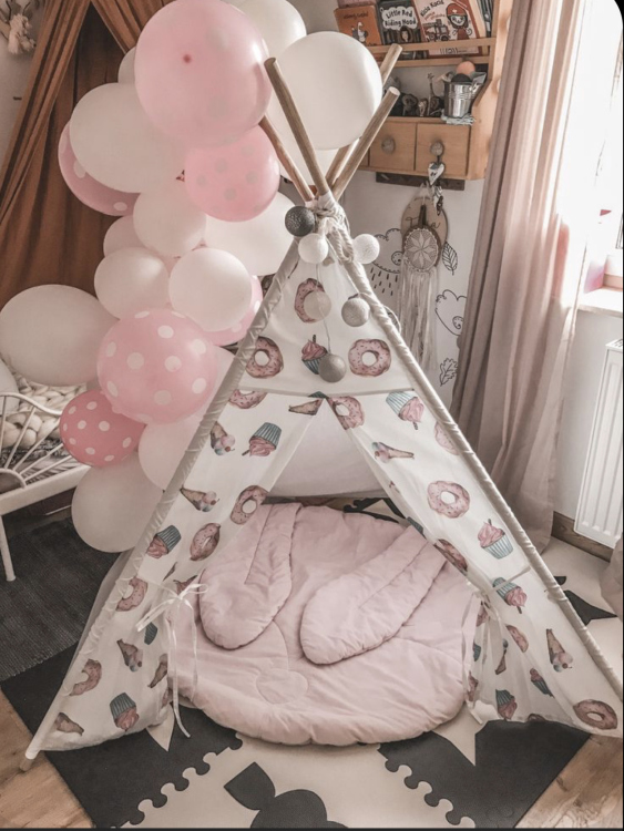 Customized donut tent