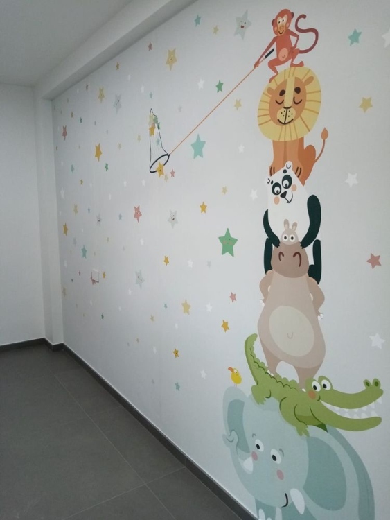 Custom made animals wallpaper