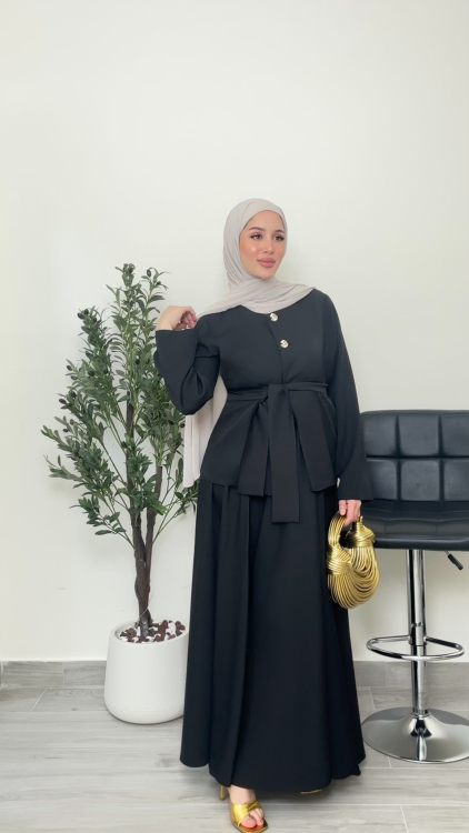 طقم باربي زرين