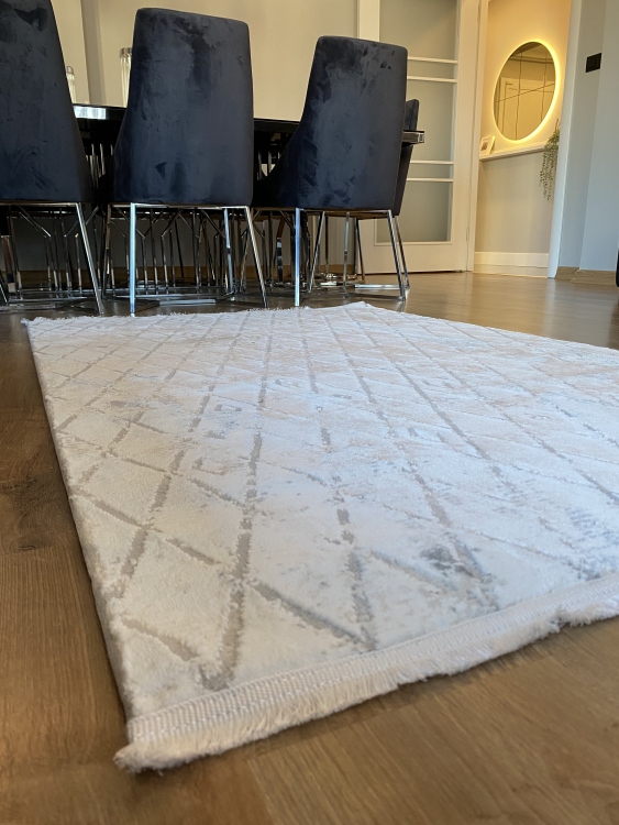 Experience the luxury and comfort of a viscose rug in your home. With its soft, silky feel and elegant appearance.