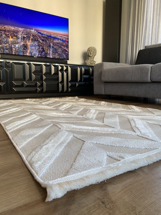 Experience the luxury and comfort of a viscose rug in your home. With its soft, silky feel and elegant appearance.