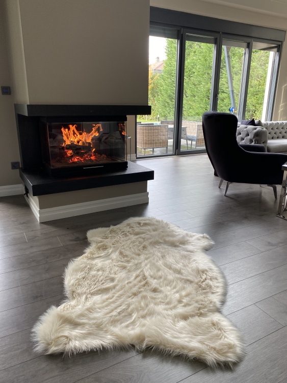 Shaggy beige rug