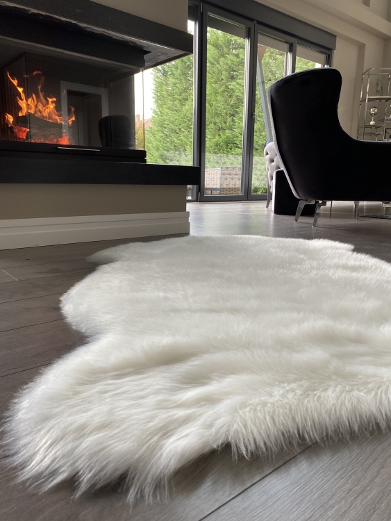 Shaggy white rug