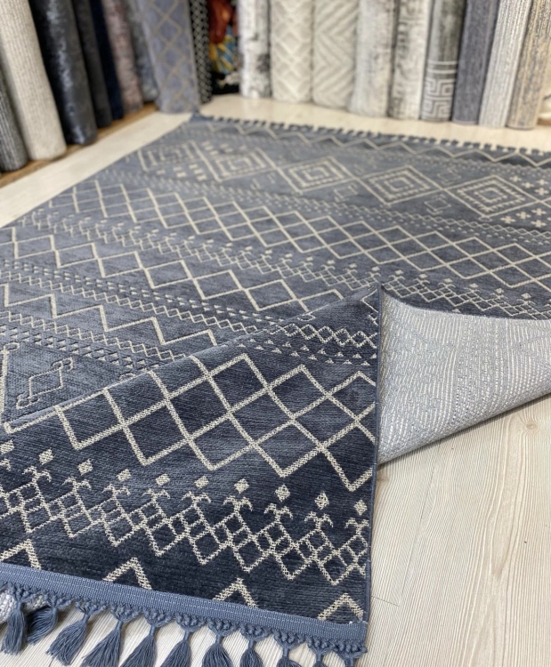 High-tech micro fiber with polyster thread touched super soft button and powder-proof feature